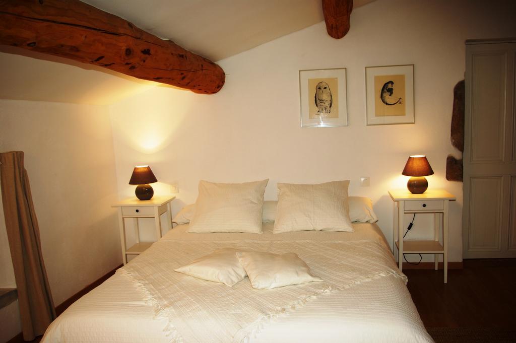 Le Mas De La Fontaine Bed and Breakfast Le Pegue Buitenkant foto